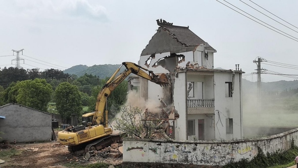 最后一戶(hù)拆除！江北港鐵路專(zhuān)用線(xiàn)項(xiàng)目征遷工作圓滿(mǎn)收官！